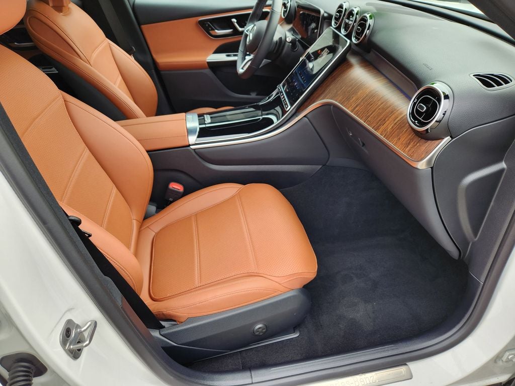 2026 Mercedes-Benz GLC 300