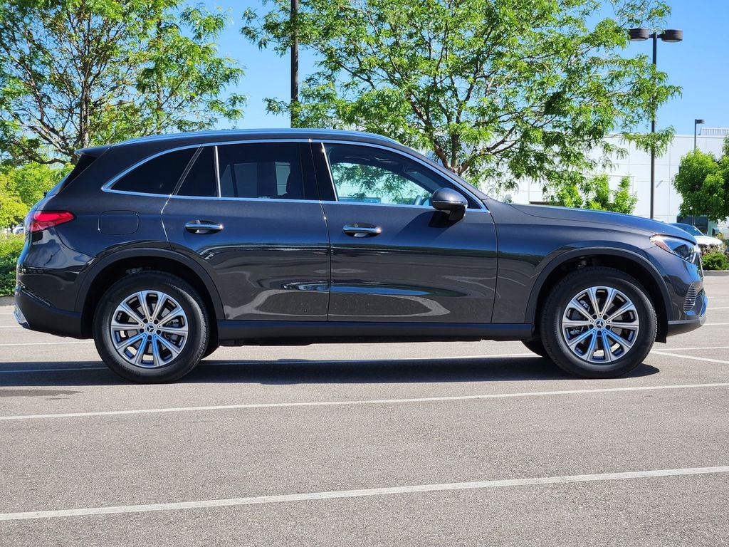 2026 Mercedes-Benz GLC 300