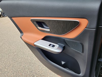 2026 Mercedes-Benz GLC 300