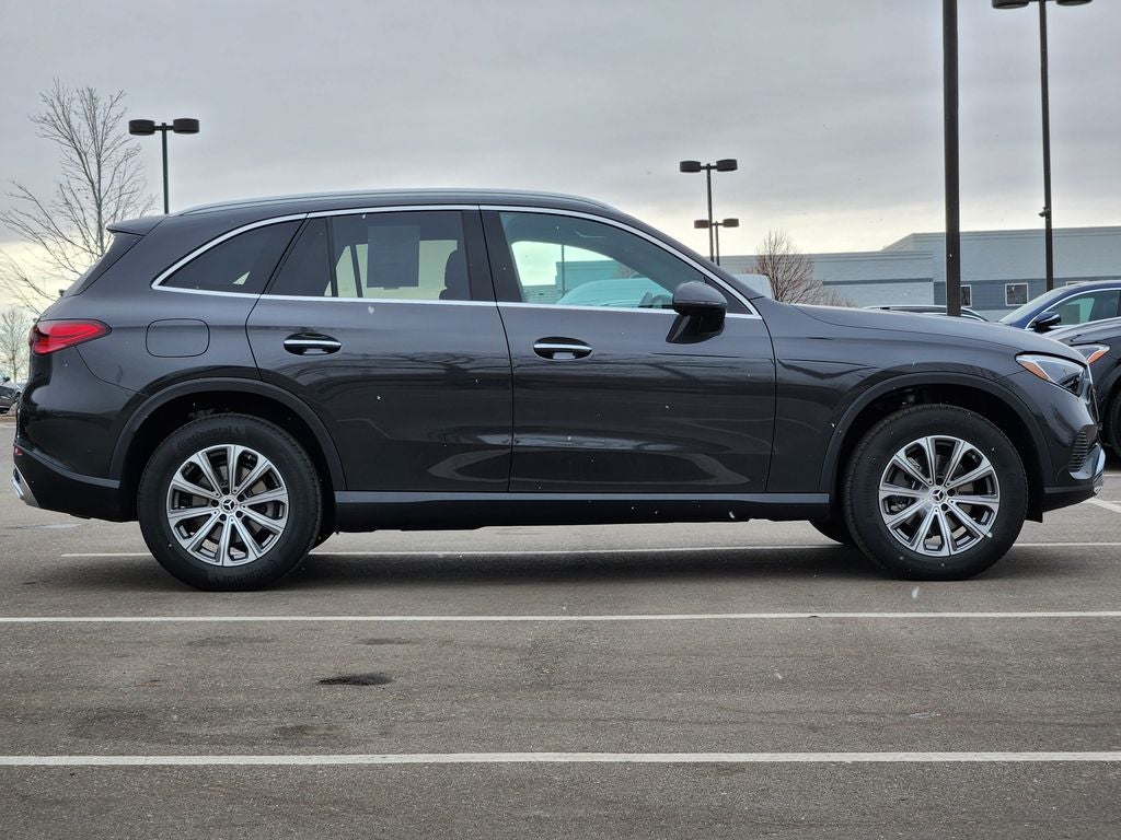 2026 Mercedes-Benz GLC 300