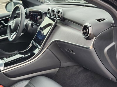 2026 Mercedes-Benz GLC 300