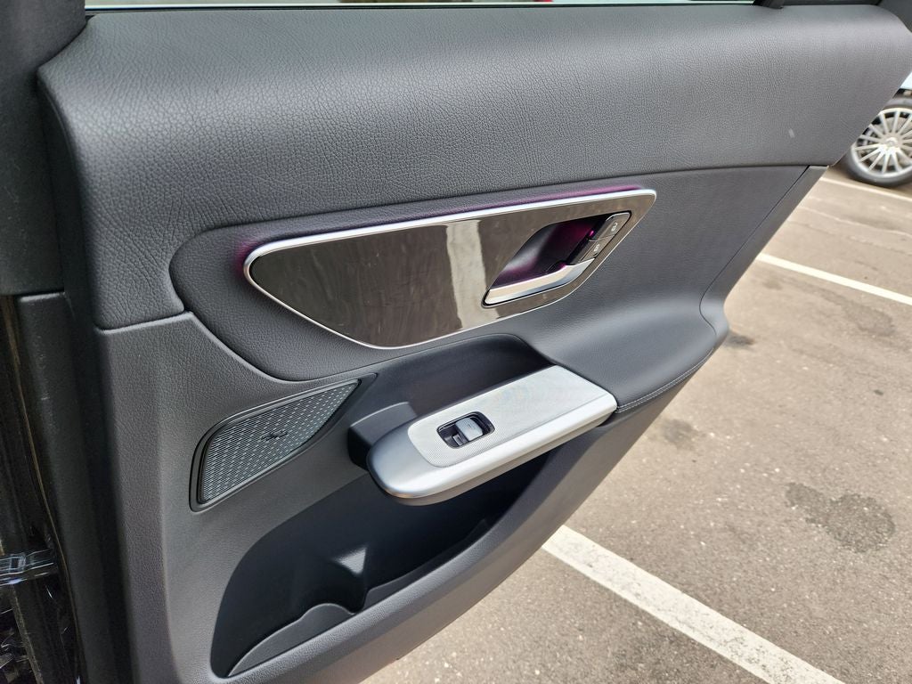 2026 Mercedes-Benz GLC 300