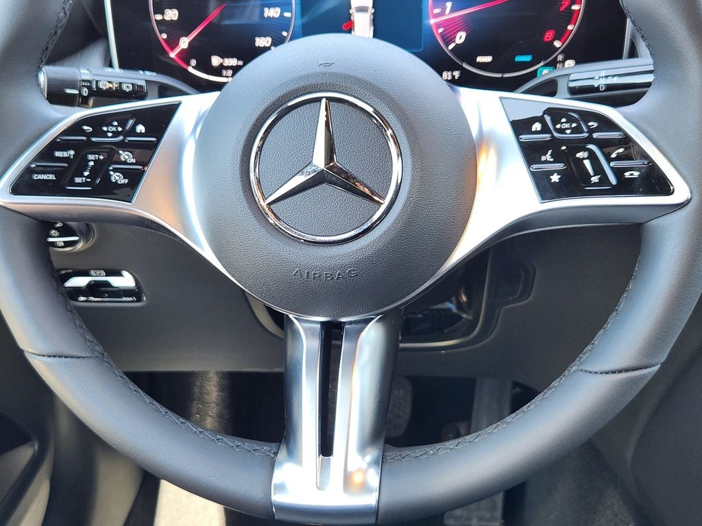 2026 Mercedes-Benz GLC 300