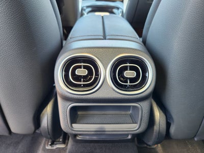2026 Mercedes-Benz GLC 300