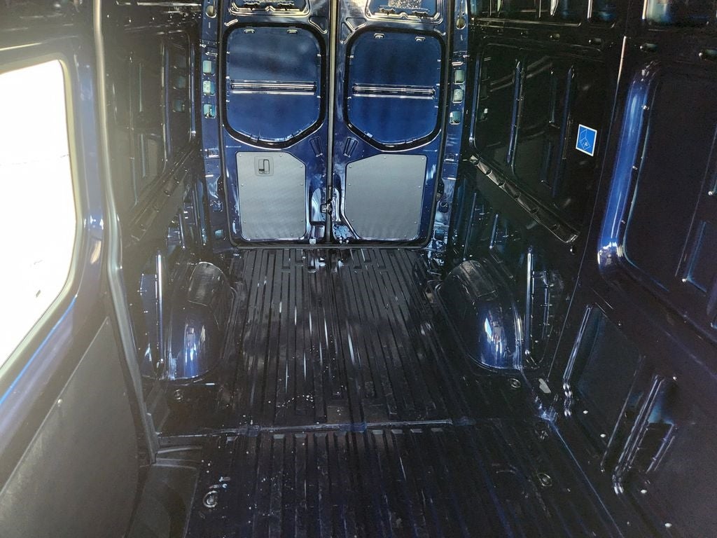 2025 Mercedes-Benz Sprinter 2500 CARGO 144 WB AWD