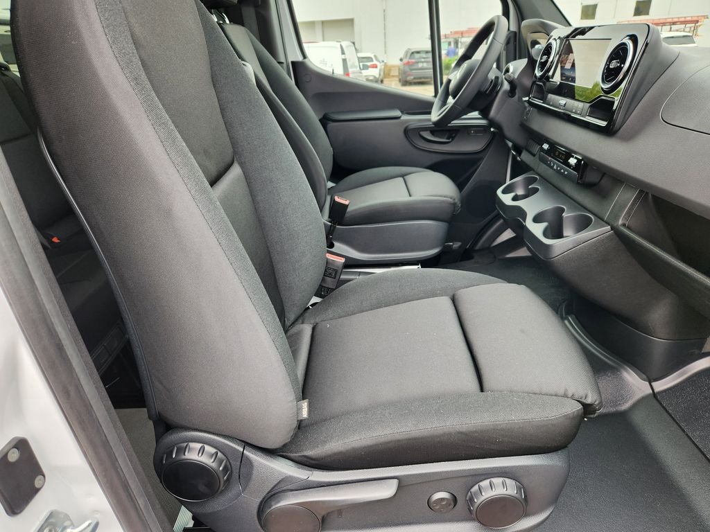 2026 Mercedes-Benz Sprinter 2500 CREW