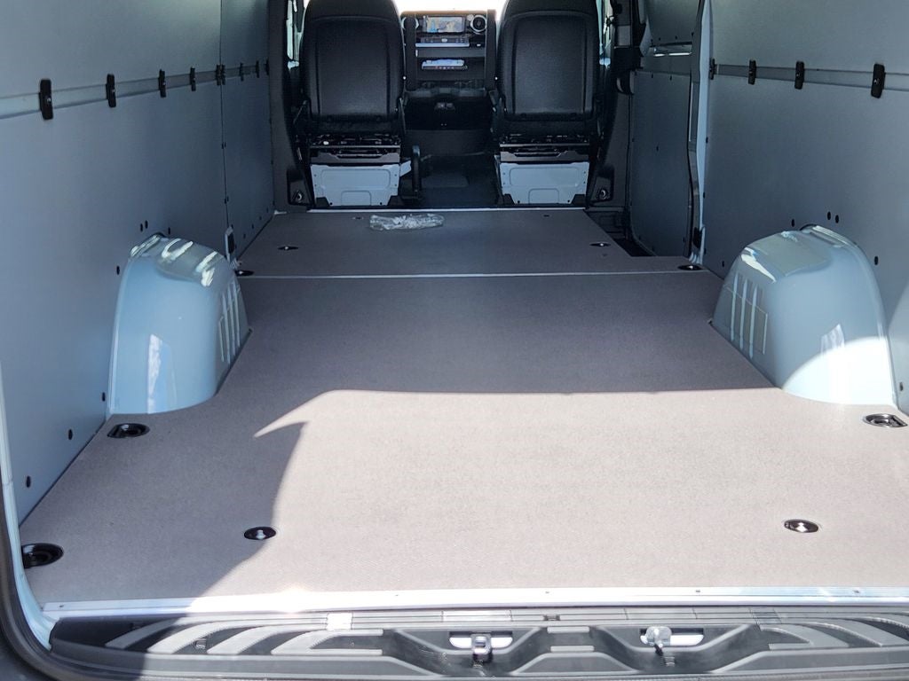 2025 Mercedes-Benz Sprinter 2500 CARGO 170 WB