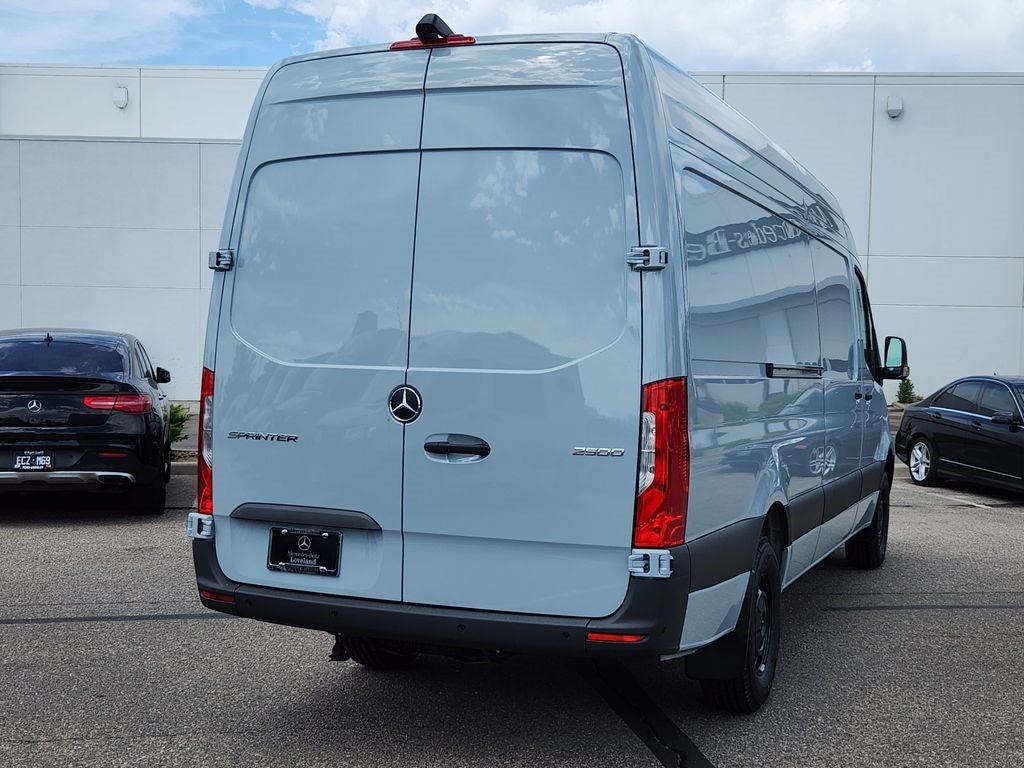 2025 Mercedes-Benz Sprinter 2500 CARGO 170 WB