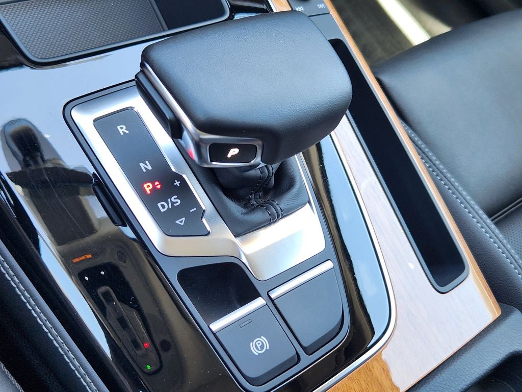 2023 Audi Q5 S line Premium Plus