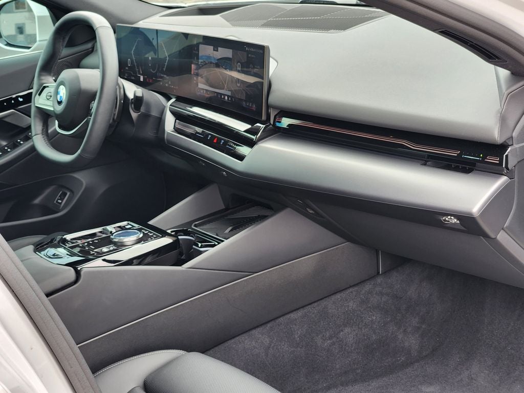 2024 BMW 5 series 530i xDrive