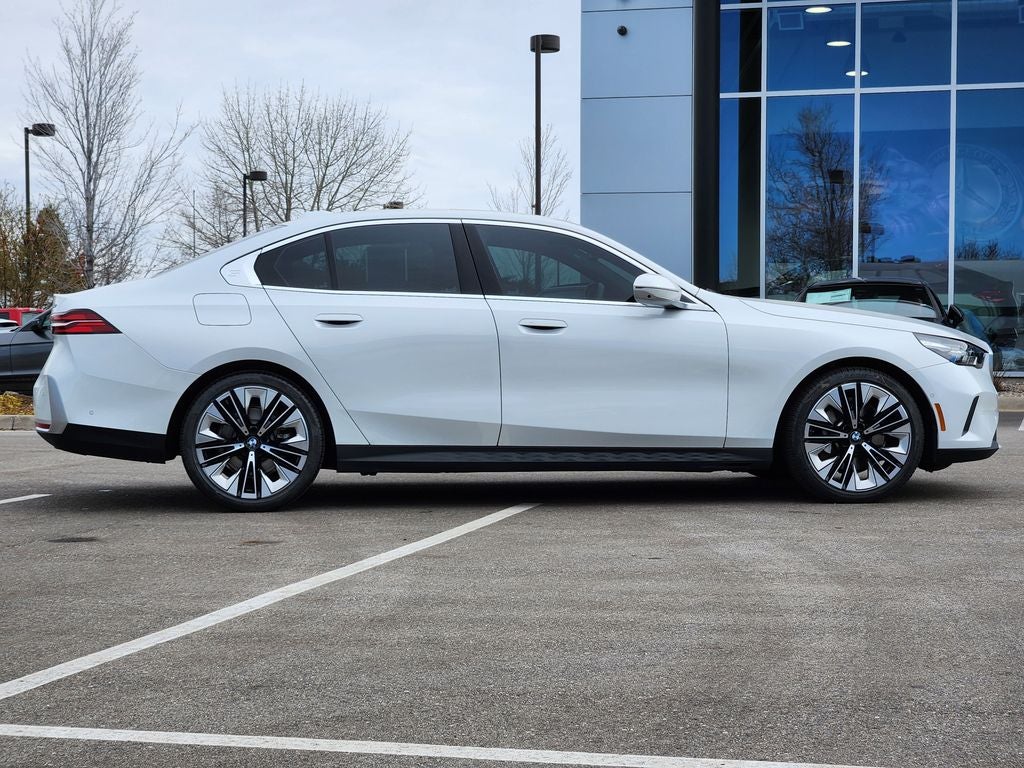 2024 BMW 5 series 530i xDrive