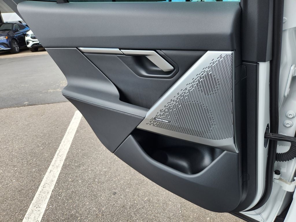 2024 BMW 5 series 530i xDrive