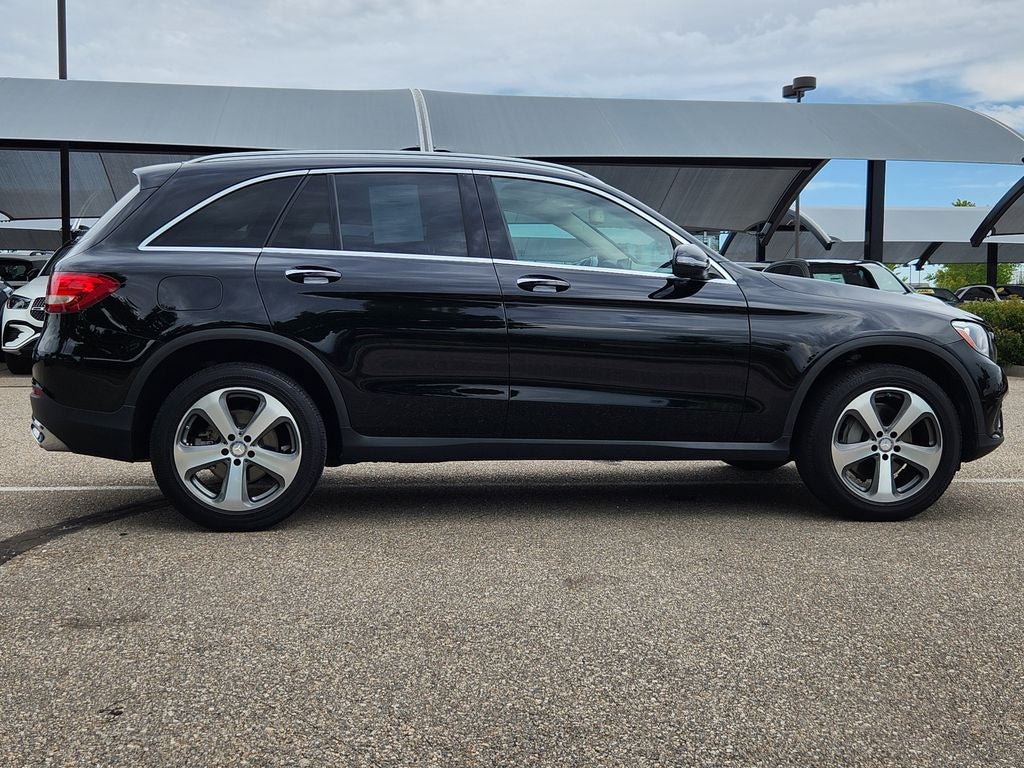 2016 Mercedes-Benz GLC 300