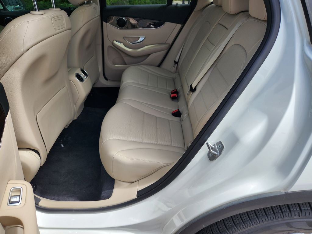 2019 Mercedes-Benz GLC 300