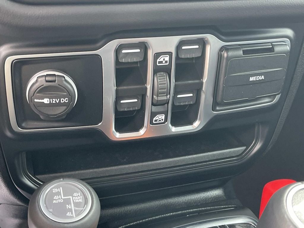 2024 Jeep Wrangler Sahara 4xe