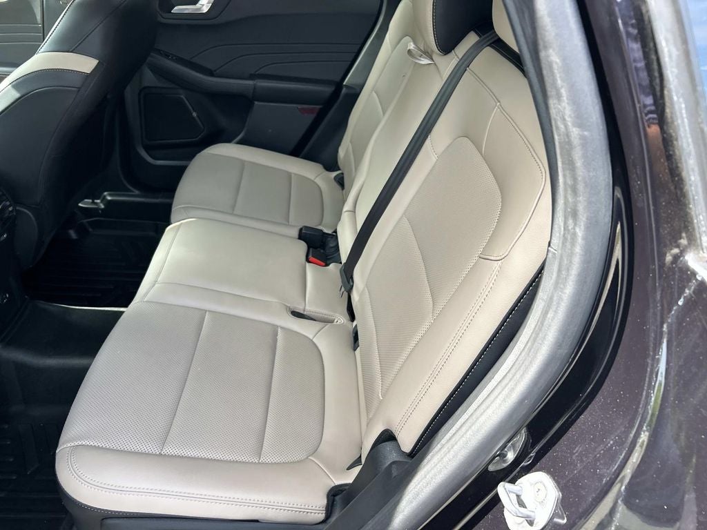 2021 Ford Escape SEL
