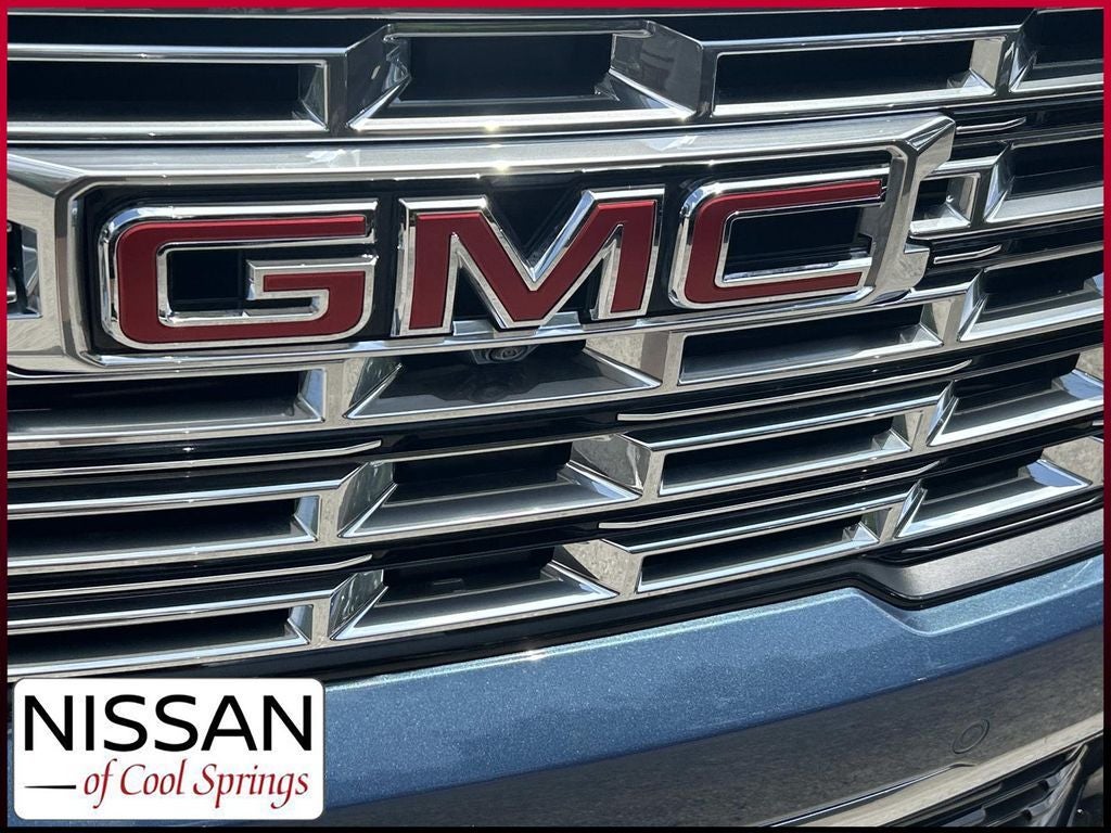 2025 GMC Acadia Denali