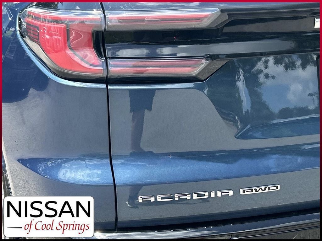 2025 GMC Acadia Denali