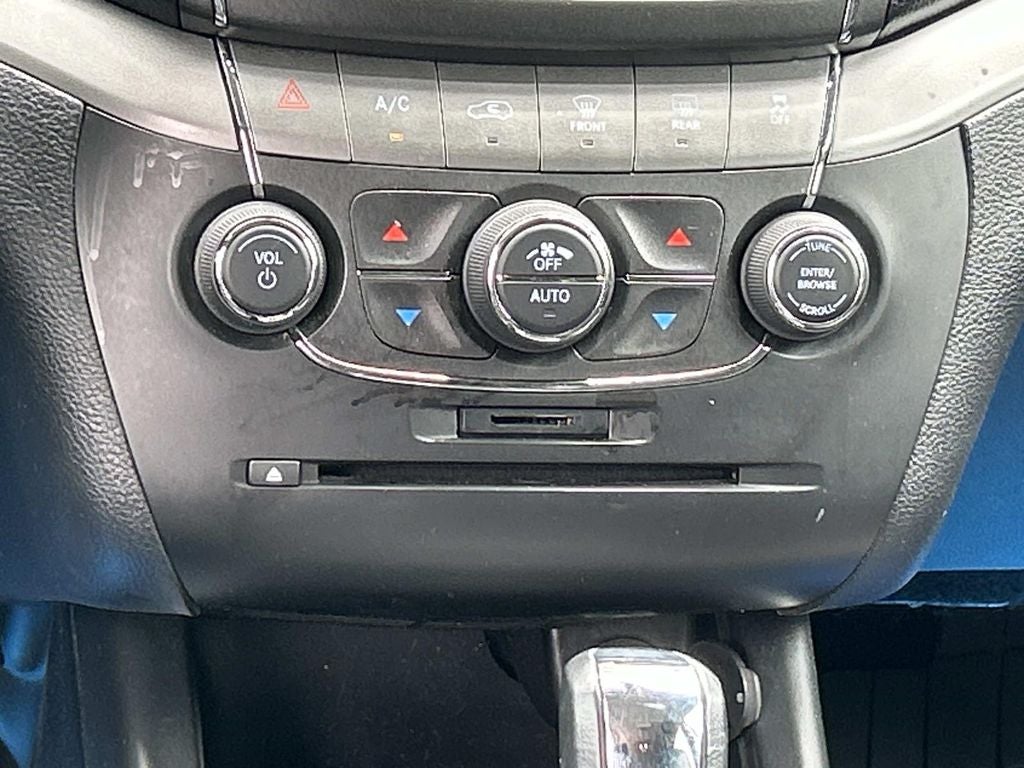 2020 Dodge Journey Crossroad