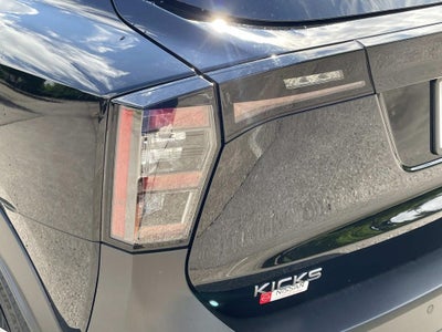 2025 Nissan Kicks SV
