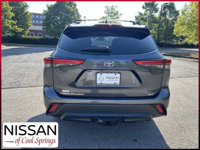 2021 Toyota Highlander XLE
