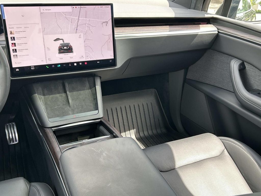 2024 Tesla Model X Base