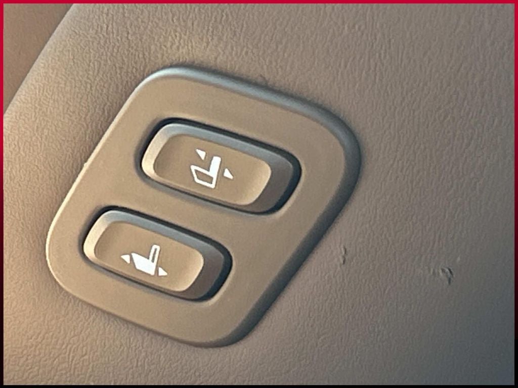 2022 Genesis G90 3.3T Premium