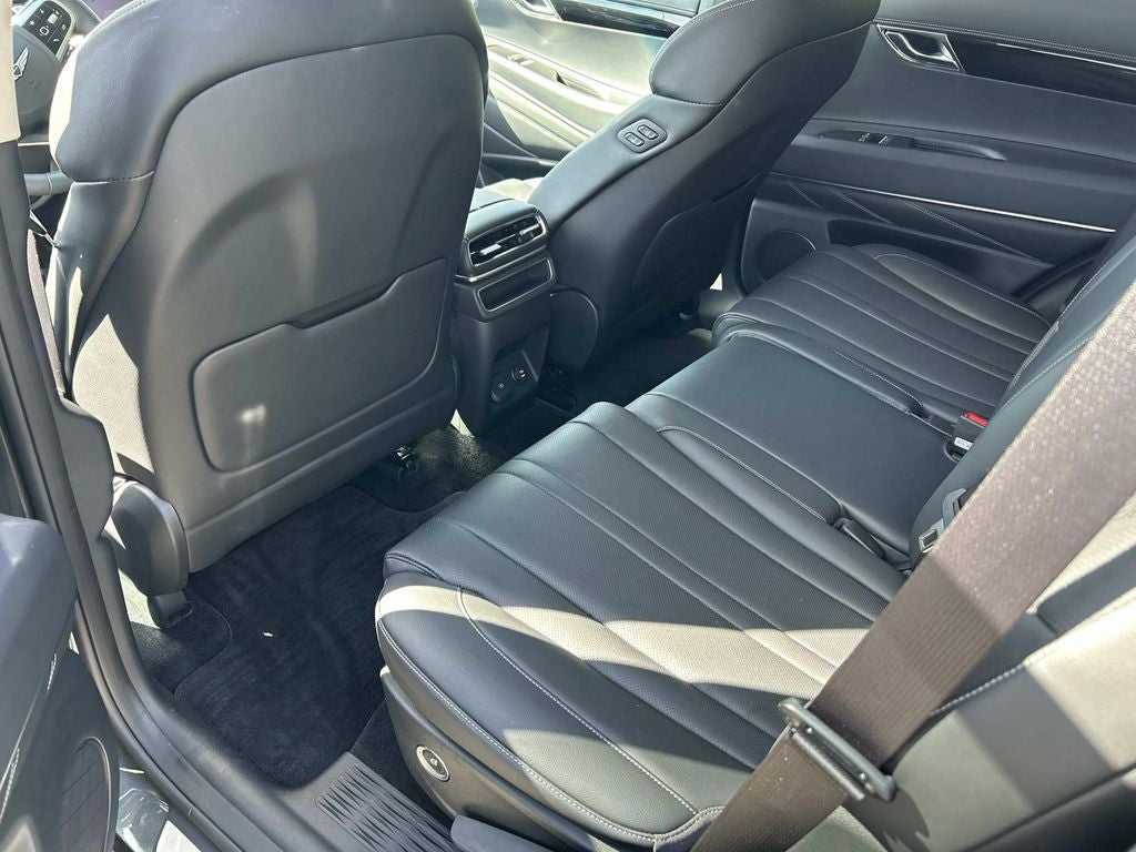 2025 Genesis GV80 2.5T