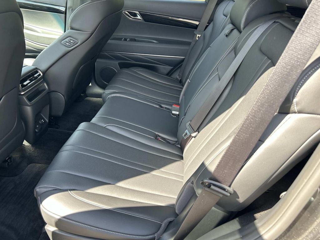 2025 Genesis GV80 2.5T