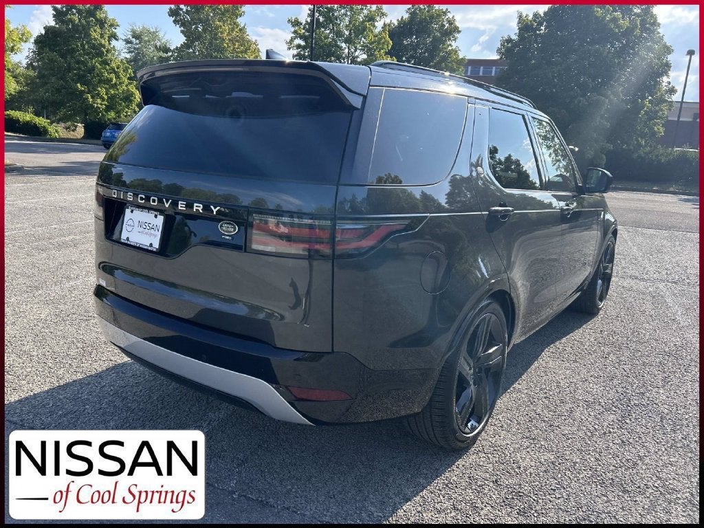 2023 Land Rover Discovery Metropolitan Edition