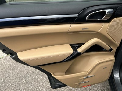 2018 Porsche Cayenne E-Hybrid S