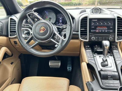 2018 Porsche Cayenne E-Hybrid S