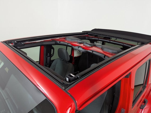 2025 Jeep Wrangler 4xe Sahara 4x4