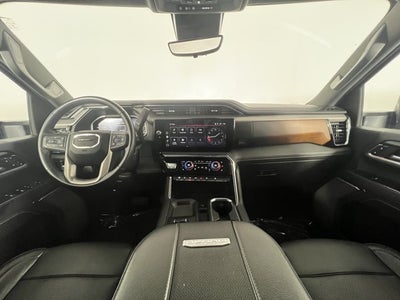 2024 GMC Sierra 2500HD 4WD Crew Cab 159" Denali