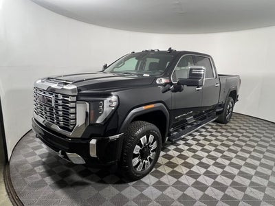 2024 GMC Sierra 2500HD 4WD Crew Cab 159" Denali