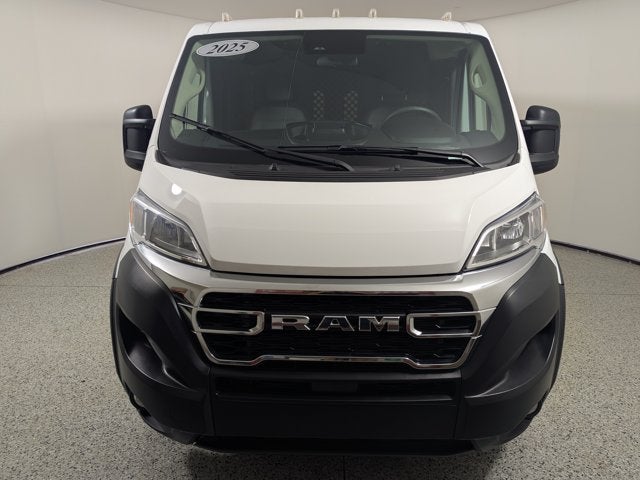2025 RAM ProMaster Cargo Van Tradesman 2500 Low Roof 136" WB w/Pass Seat