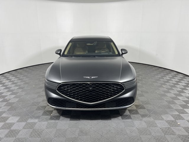 2023 Genesis G90 e-SC