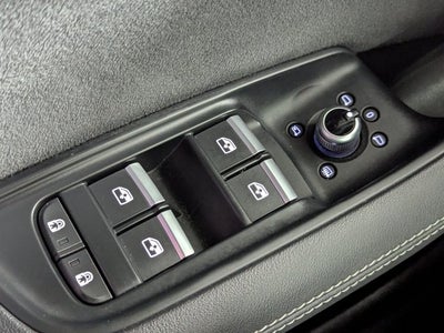 2023 Audi SQ7 Premium Plus 4.0 TFSI quattro