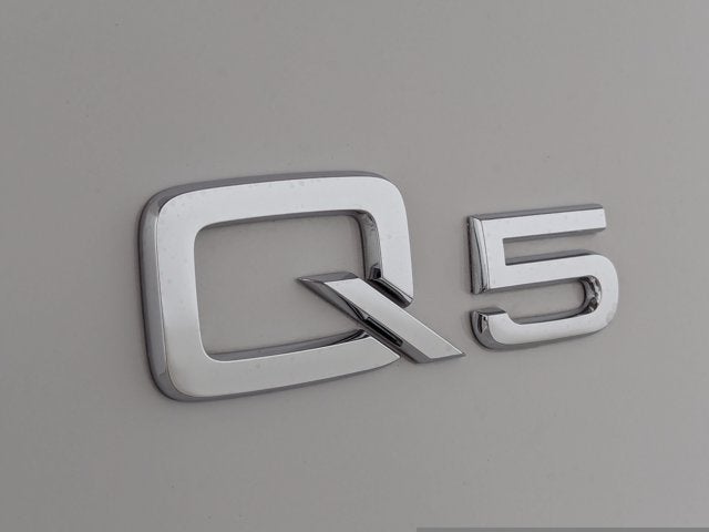 2024 Audi Q5 Premium Plus 40 TFSI quattro