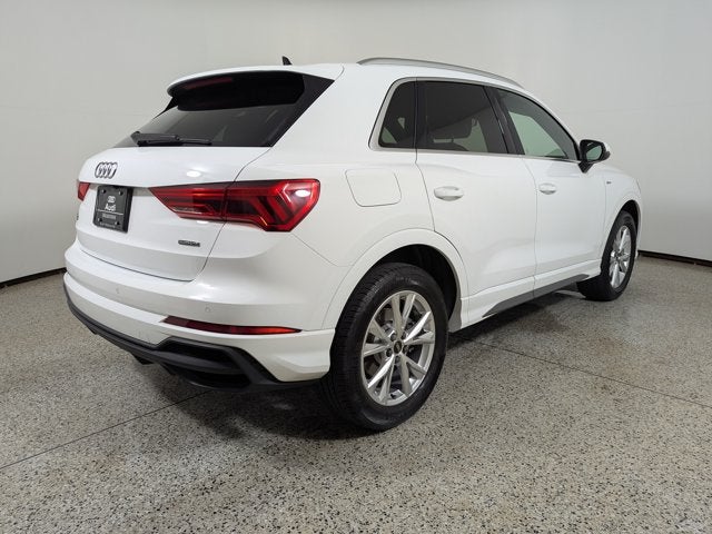 2023 Audi Q3 S line Premium 45 TFSI quattro