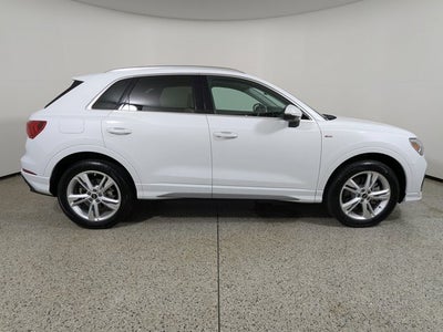 2024 Audi Q3 S line Premium Plus 45 TFSI quattro