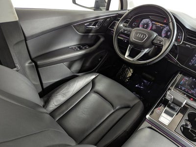 2023 Audi Q7 Prestige 55 TFSI quattro