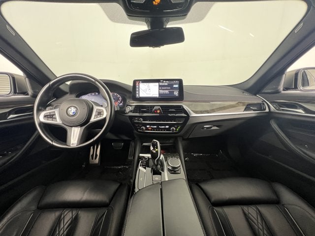 2022 BMW 5 Series M550i xDrive Sedan