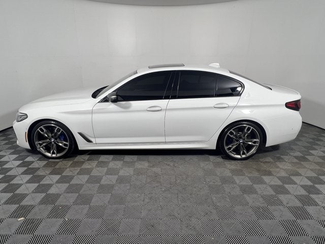 2022 BMW 5 Series M550i xDrive Sedan