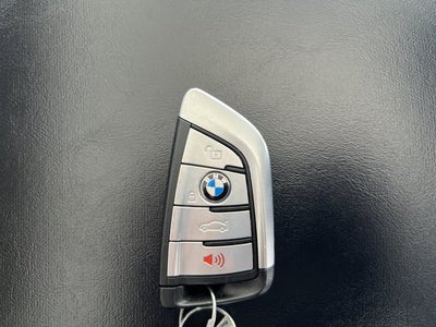 2022 BMW 5 Series M550i xDrive Sedan