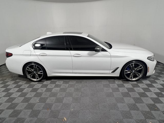 2022 BMW 5 Series M550i xDrive Sedan