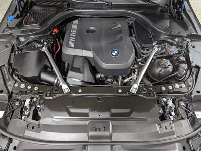 2025 BMW 5 Series 530i Sedan