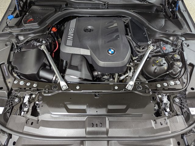 2025 BMW 5 Series 530i Sedan