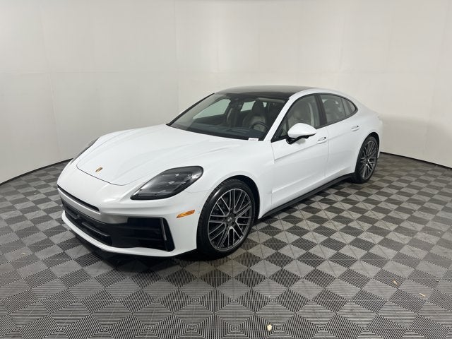 2026 Porsche Panamera 4 AWD