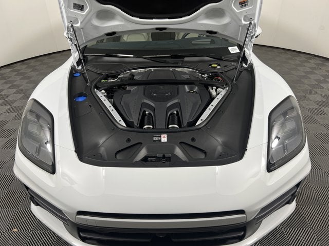 2026 Porsche Panamera 4 AWD